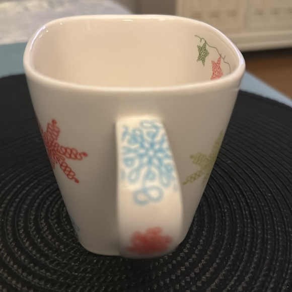 Starbucks 2005 Christmas Stars & Snowflakes Square Mug - Picture 2 of 5